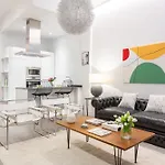 Apartamento Amplio Y Luminoso En El Centro De Chamberi