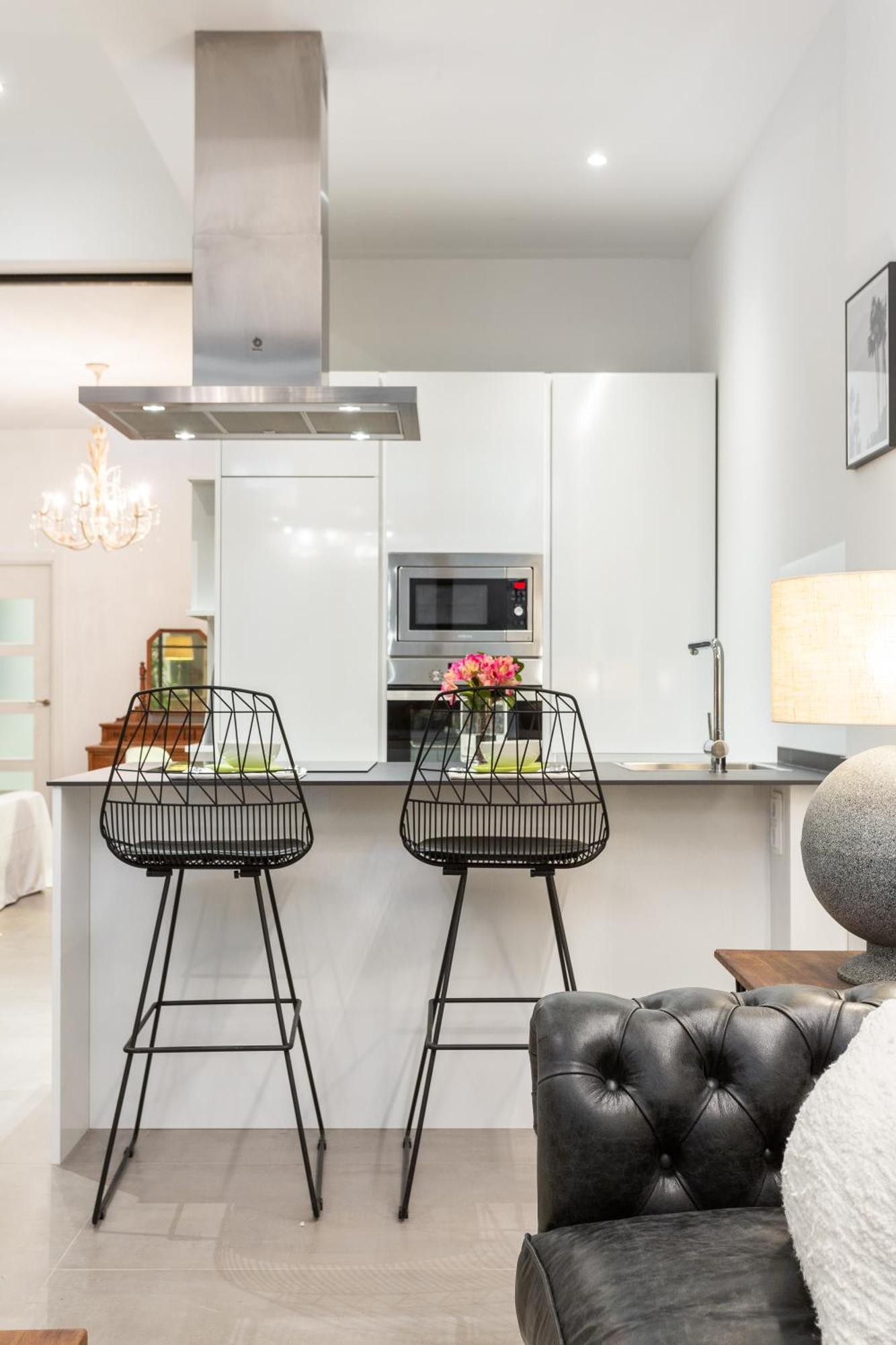 Apartamento Amplio Y Luminoso En El Centro De Chamberi *